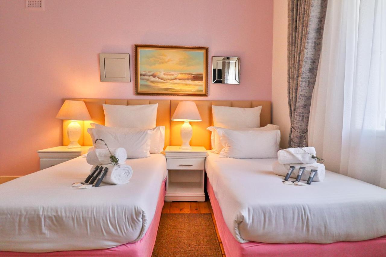 Sunbury Bed And Breakfast ヨハネスブルグ エクステリア 写真