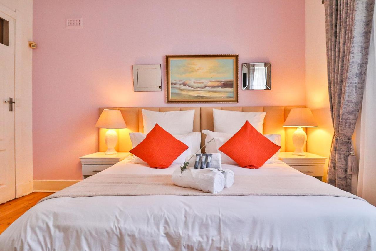 Sunbury Bed And Breakfast ヨハネスブルグ エクステリア 写真